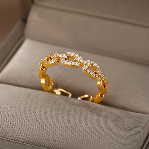 Cyra Ring