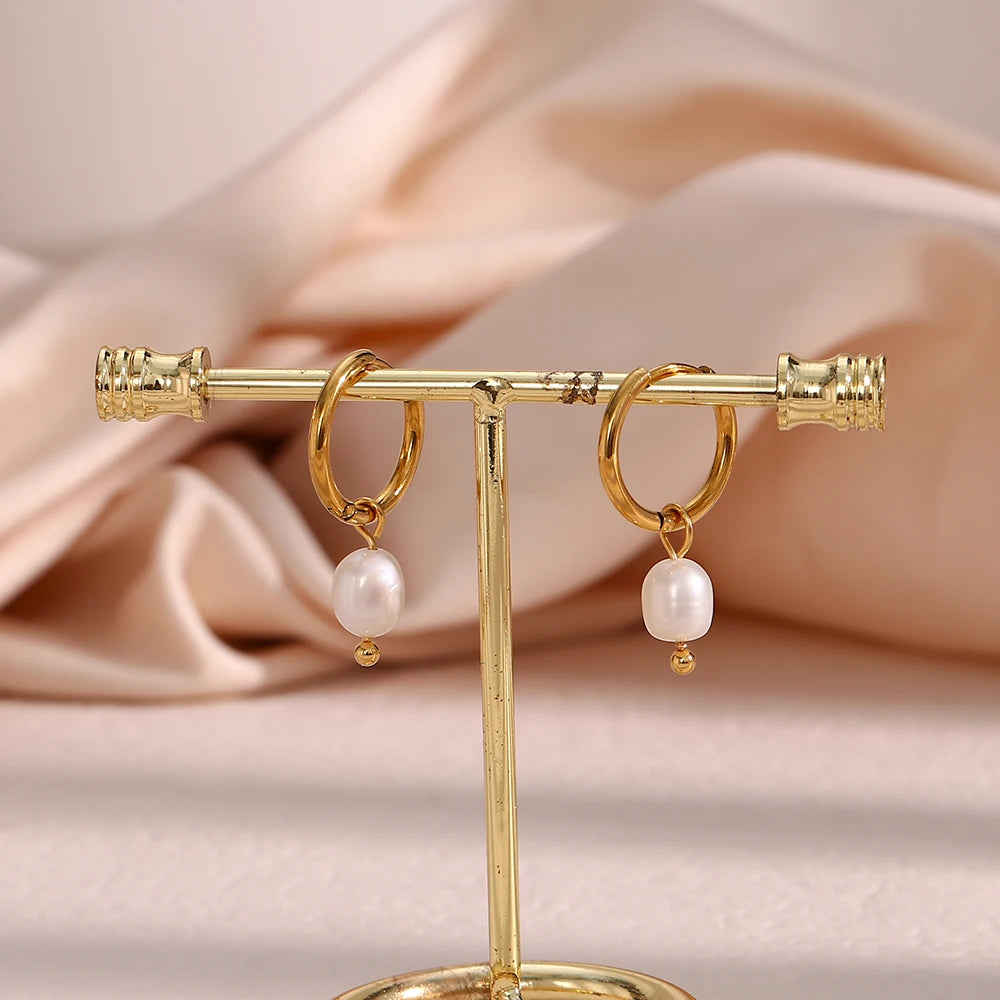 Vivia Earrings