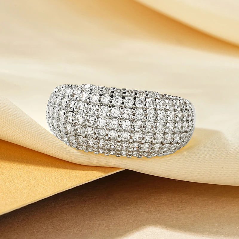 Evara Ring