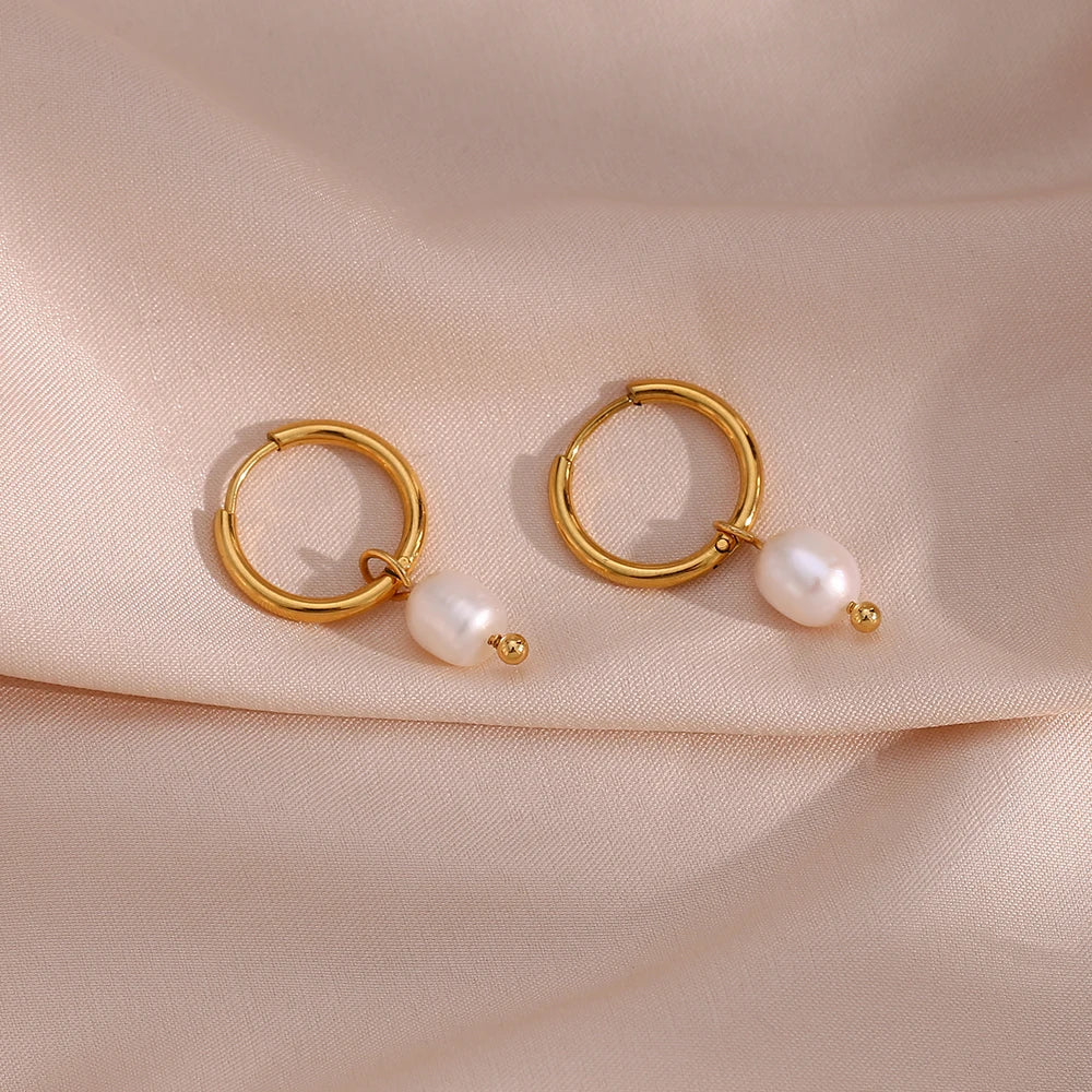 Vivia Earrings