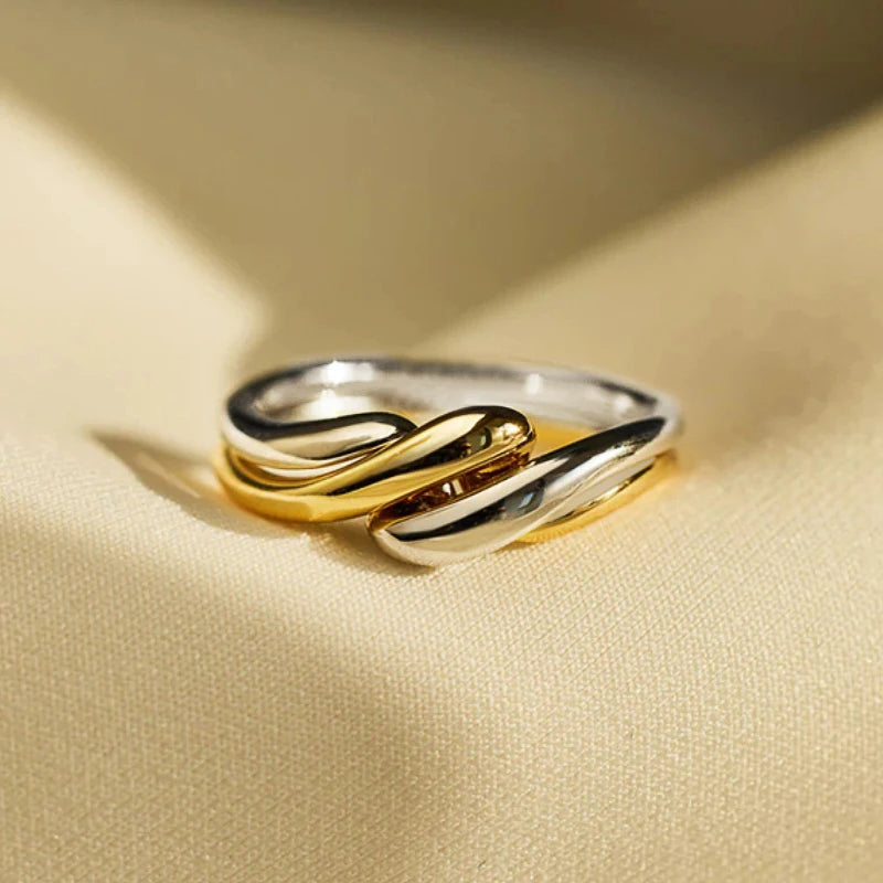 Twist Ring